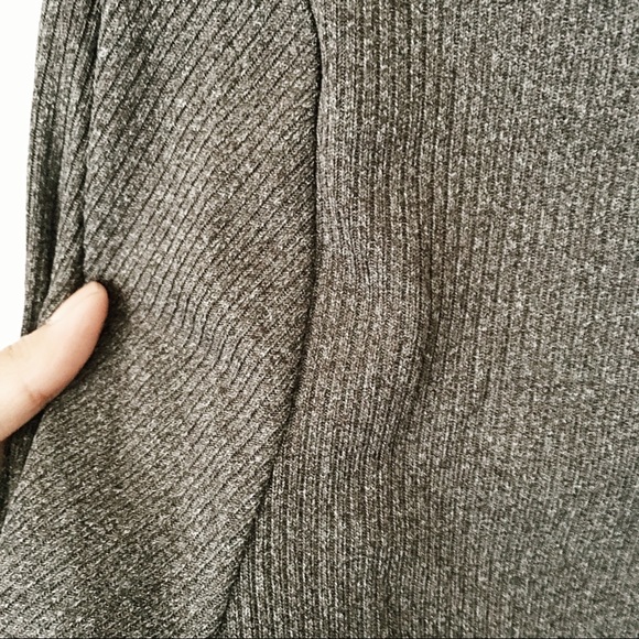 H&M grey sweater - Picture 3 of 5